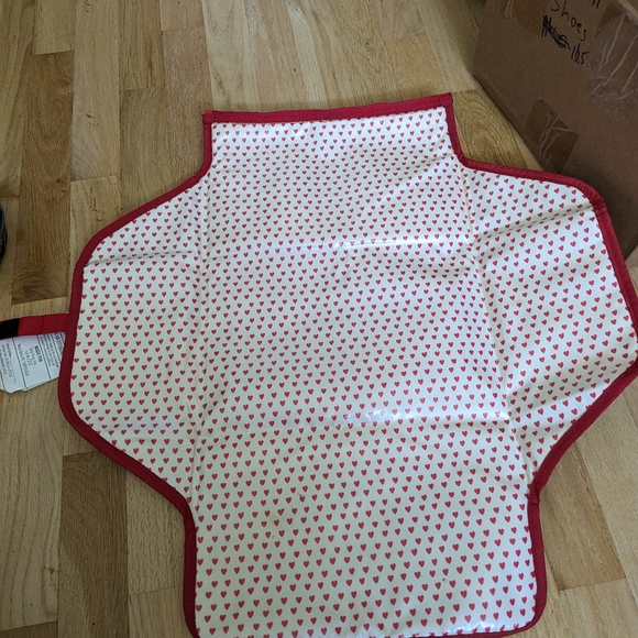 Skip Hop Diaper Clutch Changing Station - Picture 7 of 9